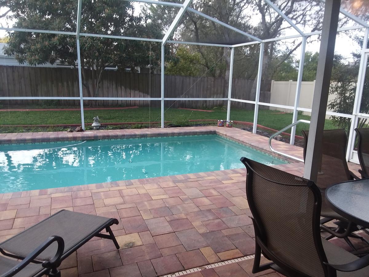 Modern Pool Holiday home